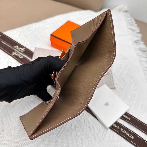 エルメス財布コピー着用イメージ